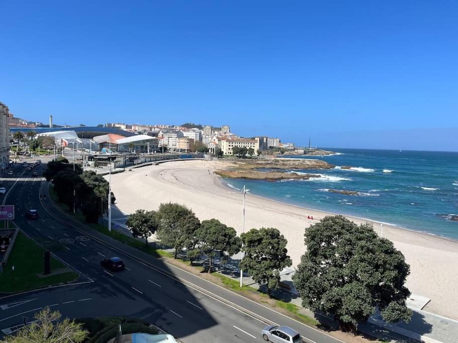 Primera Linea De Playa De Riazor A Coruña Exterior foto